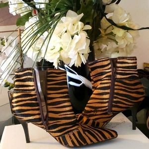 Antonio Melani zebra print boots